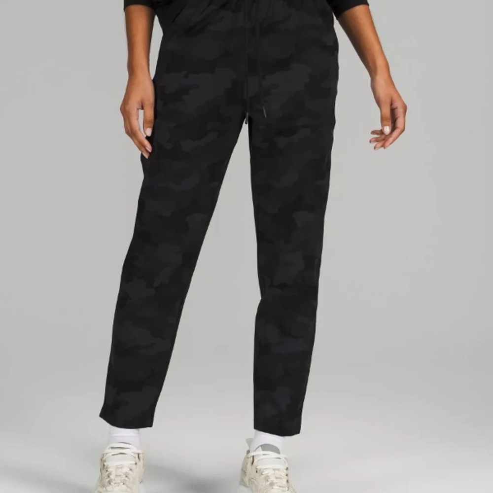 Lululemon Stretch High-Rise Pant 7/8 Length